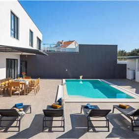 4 Bedroom Villa with Pool near Milna, Brac Island Sleeps 8 